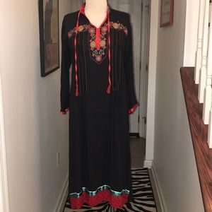 Vintage Black Boho Glam Dress 😘😘